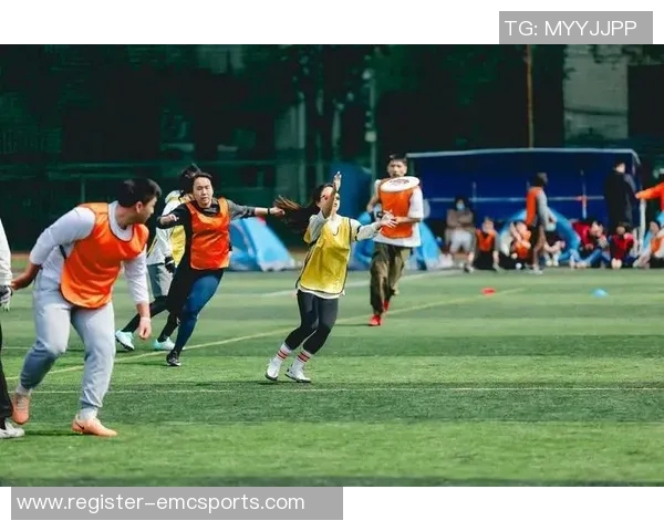 实时新闻南京飞盘队在比赛中取得新突破经验排名创新高引领飞盘运动发展